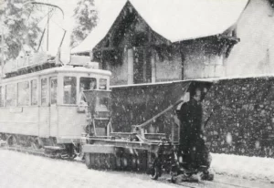 Chasse-neige en pleine action