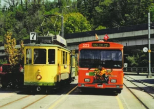 Autobus 203 et motrice 73