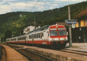 Train régional 316 n° 3971 à Noiraigue